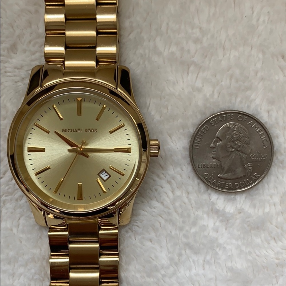Michael Kors MK5160 Runway Gold-Tone Women’s Watch